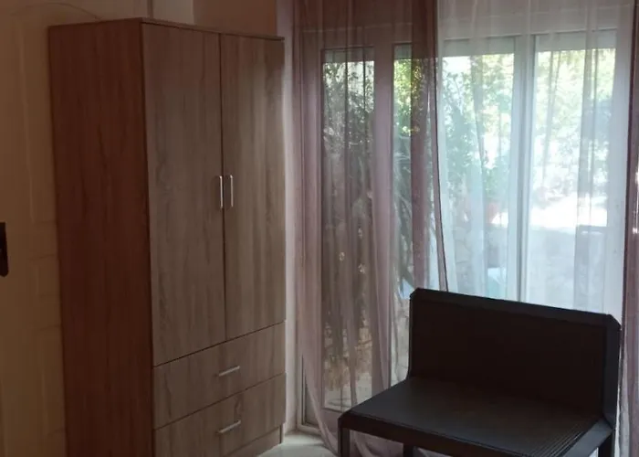 Marilen * Livadia (Tilos)